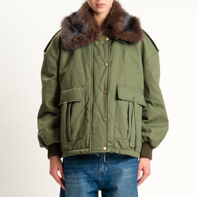 Tensione in-Giacca bomber collo ecopelliccia - verde/moro