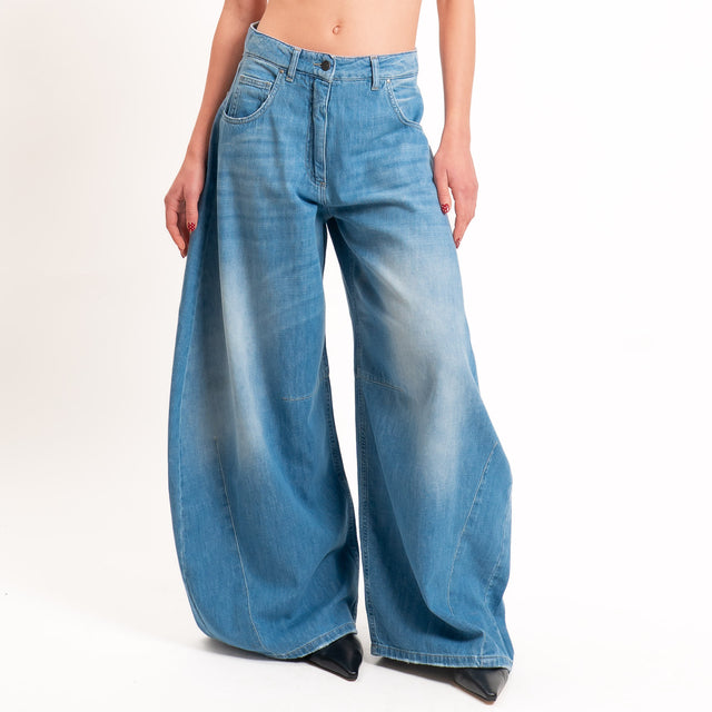 Tensione in-Jeans LOUVRE barrel relaxed fit tela leggera - denim chiaro
