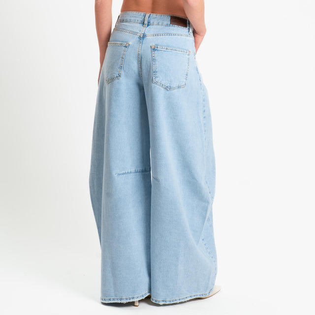 Tensione in-Jeans LOUVRE barrel relaxed fit - denim chiaro