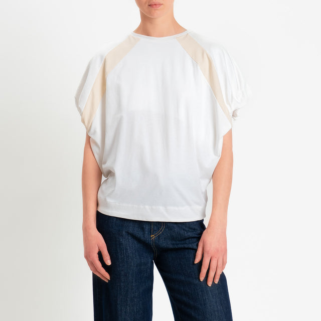 Tensione in-T-shirt bicolore - bianco/nocciola