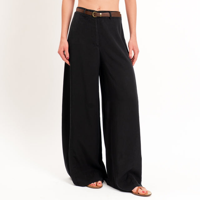 Tensione in-Pantalone wide leg in tencel - nero