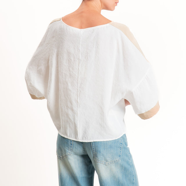 Tensione in-Blusa over bicolore - panna/sabbia