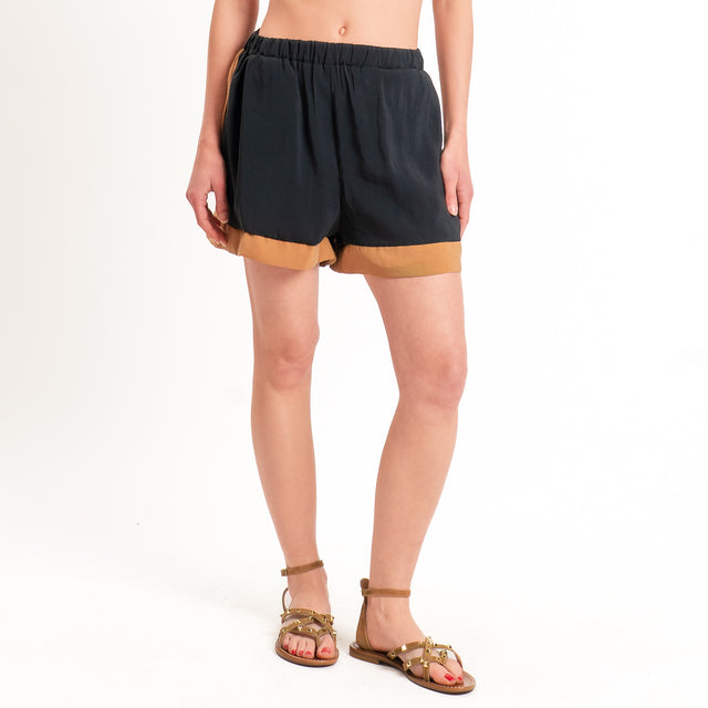 Tensione in-Shorts bicolore elastico in vita - nero/camel