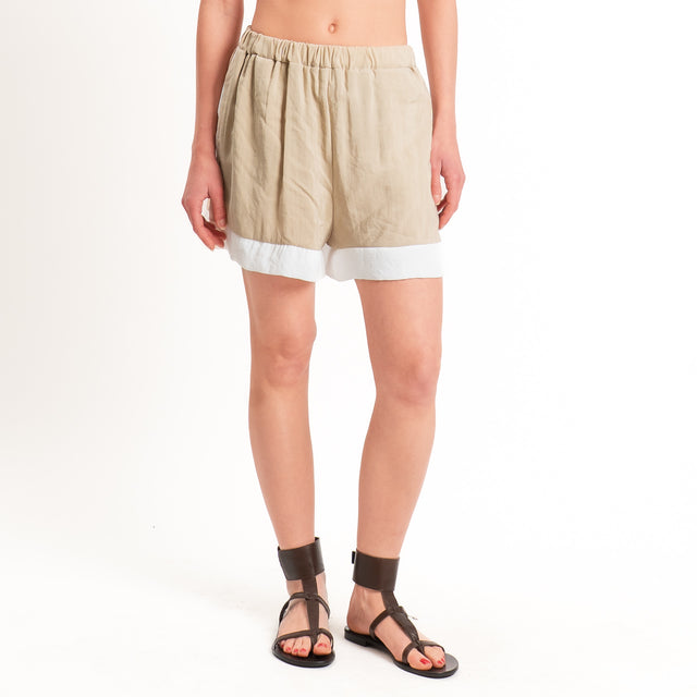 Tensione in-Shorts bicolore elastico in vita - sabbia/panna