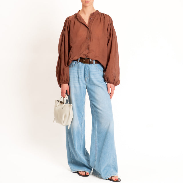 Tensione in-Camicia in mussola collo coreana - tabacco