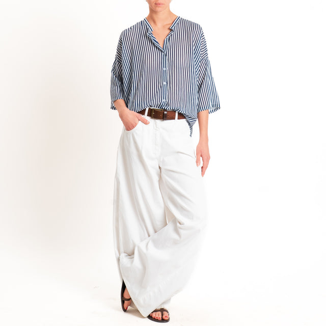 Tensione in-Camicia mussola a righe - blu/latte