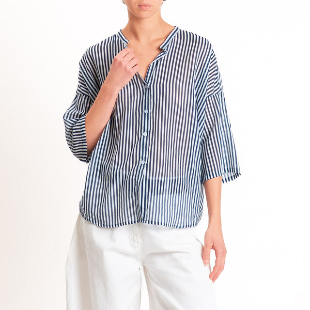 Tensione in-Camicia mussola a righe - blu/latte