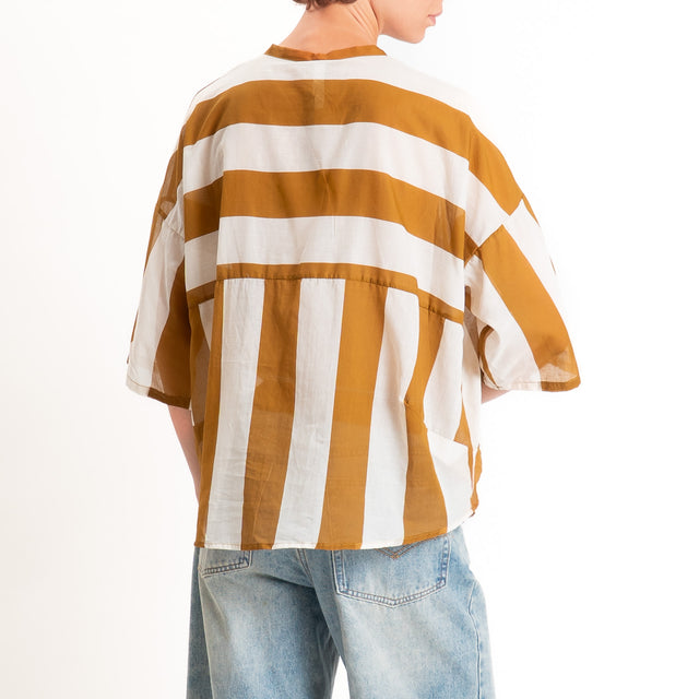 Tensione in-Camicia mussola a righe - panna/tabacco