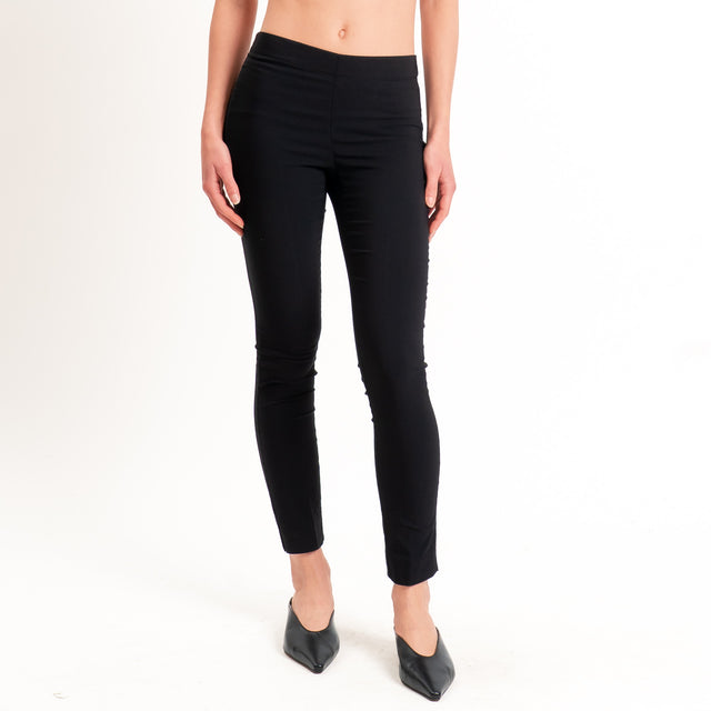 Tensione in-Pantalone slim lungezza alla caviglia - nero