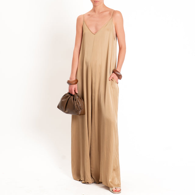 Tensione in-Tuta satin doppio scollo v con tasche - desert