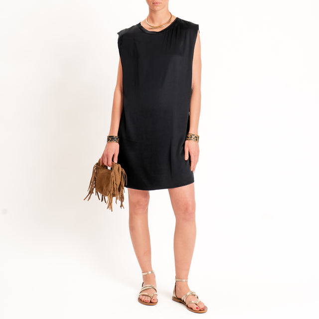 Tensione in-Abito satin smanicato elasticizzato - nero