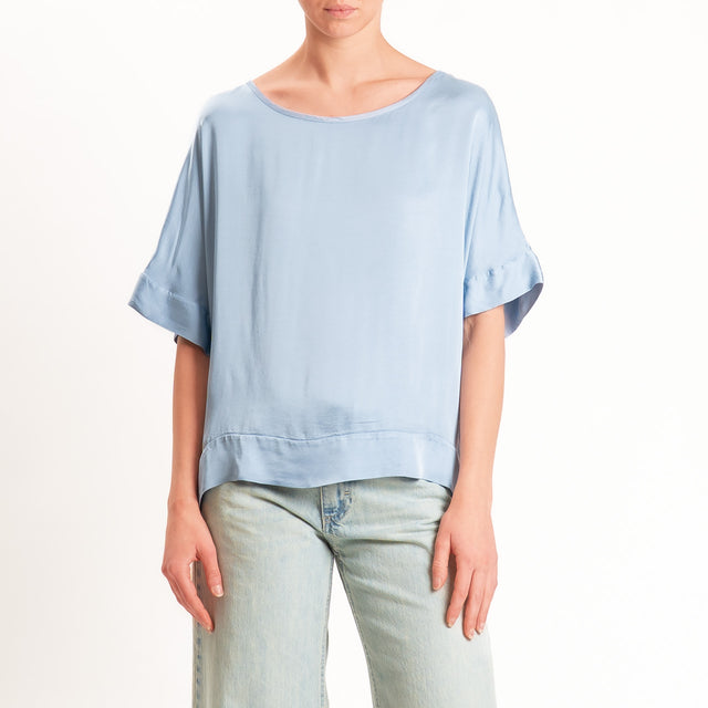 Tensione in-Blusa satin manica scesa - cielo