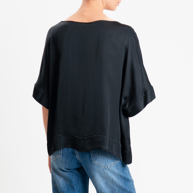 Tensione in-Blusa satin manica scesa - nero