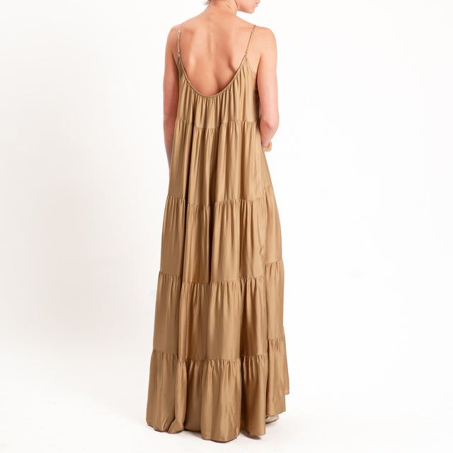 Tensione in-Abito satin con balze bretelle regolabili - desert