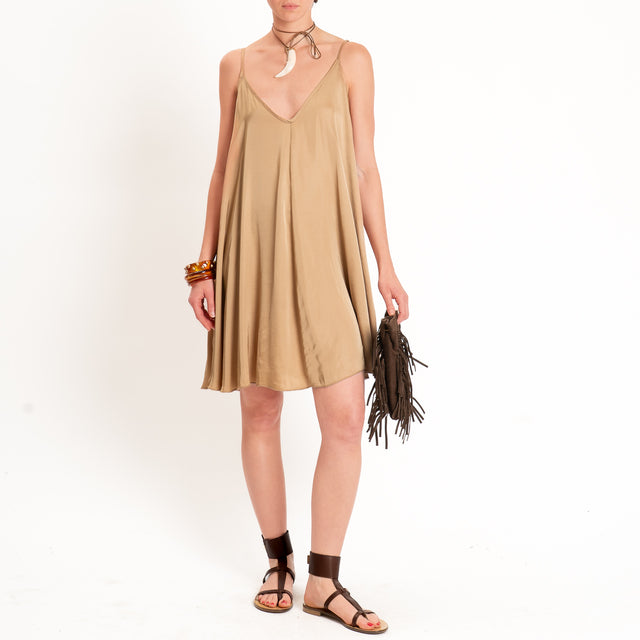 Tensione in-Abito satin bretelle regolabili - desert