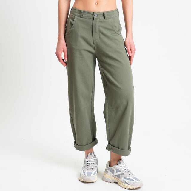 Tensione in-Pantalone barrel cotone elasticizzato elastico dietro - rosmarino