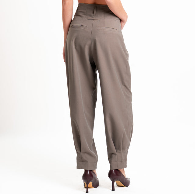 Tensione in-Pantalone misto lana con pinces - nocciola