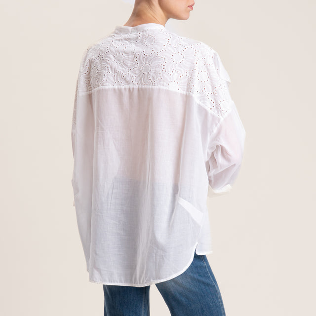 Tensione in-Camicia mussola con ricami - bianco