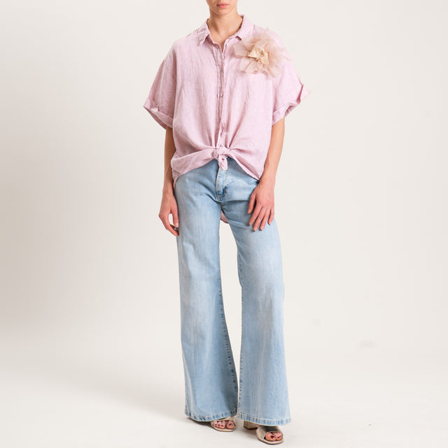Tensione in-Camicia 100% lino spilla fiore - rosa