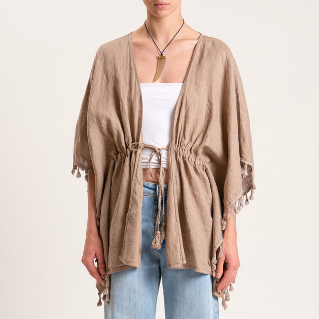 Tensione in-Kimono in lino con nappine - cammello