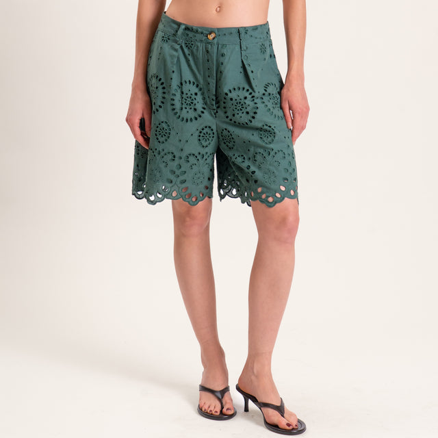 Tensione in-Shorts traforato con ricami - VERDE