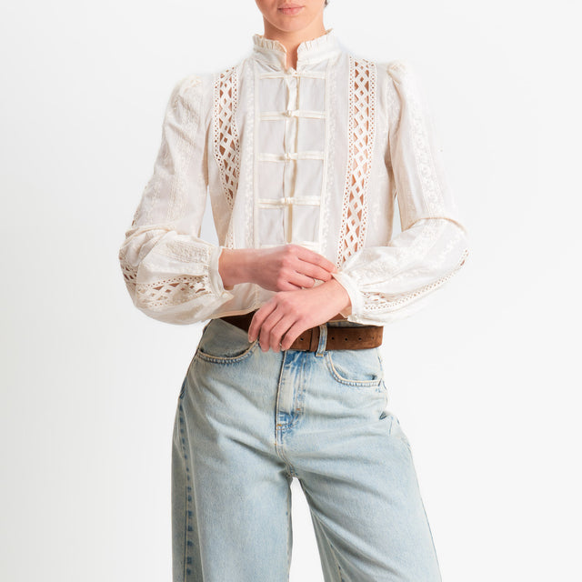 Tensione in-Camicia mandarin con ricami - burro