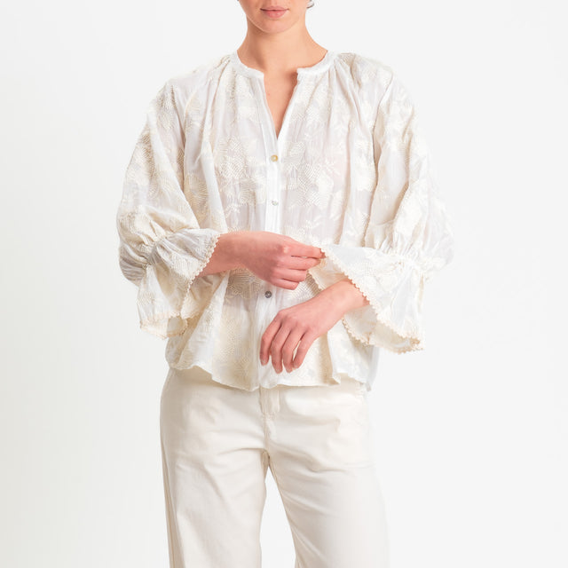 Tensione in-Camicia mussola misto seta con ricami - burro