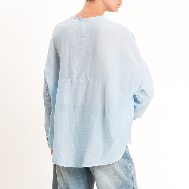 Tensione in-Camicia mussola con ricami dorati - cielo
