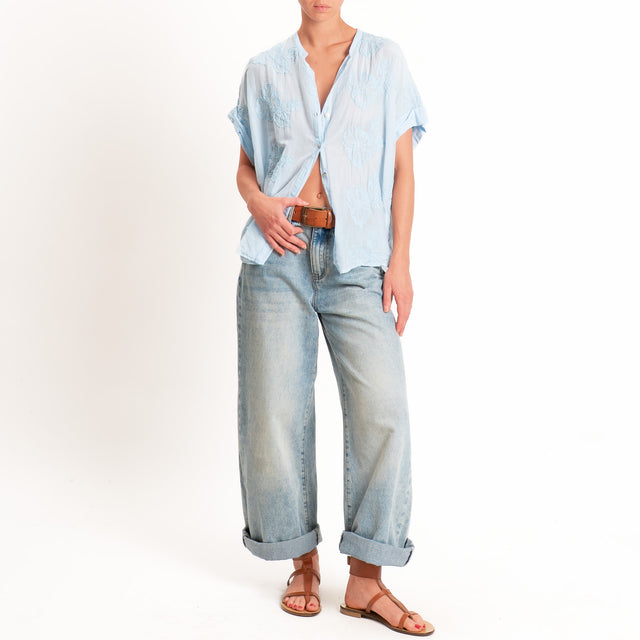 Tensione in-Camicia mussola con ricami - sky