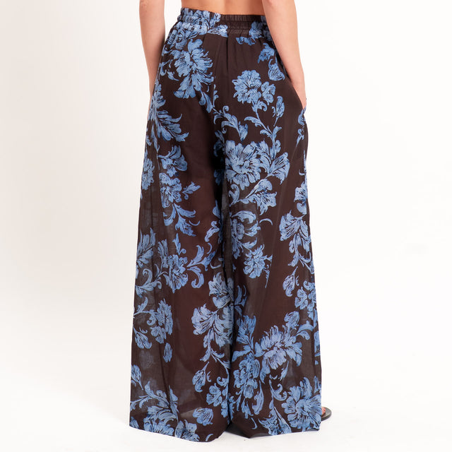 Tensione in-Pantalone mussola fantasia floreale - moro/celeste