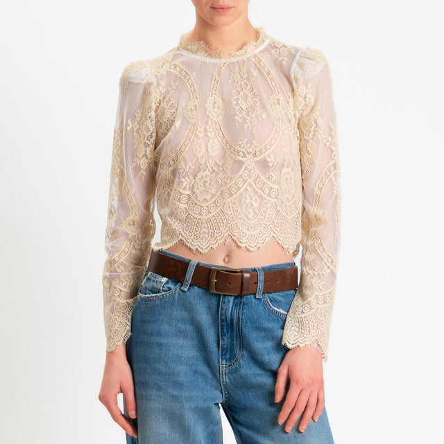 Tensione in-Blusa in pizzo con ricami - crema