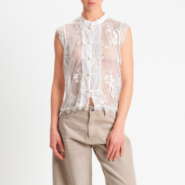 Tensione in-Camicia smanicata in pizzo - burro