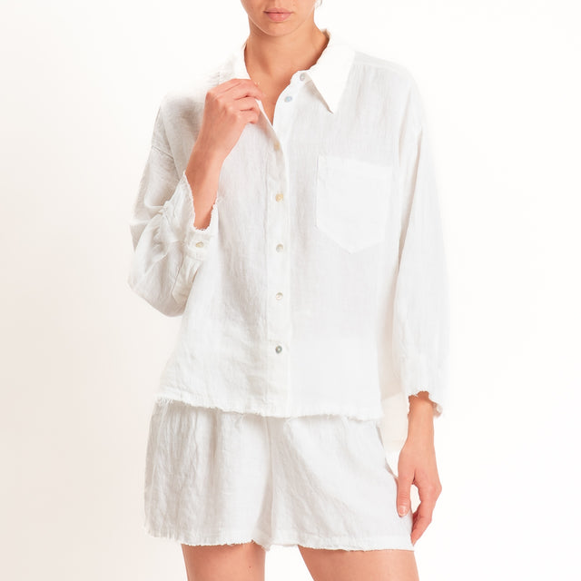 Tensione in-Completo 100% lino camicia+shorts - Bianco