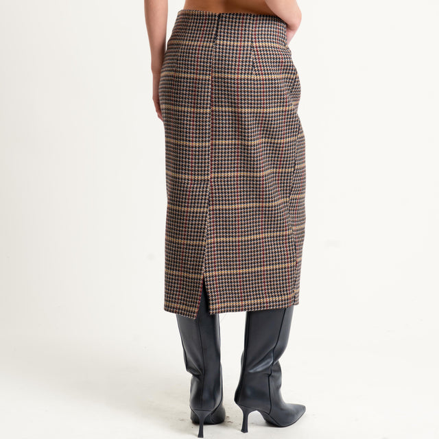 Tensione in- Gonna pied de poule spacco dietro - nero/moro/vino