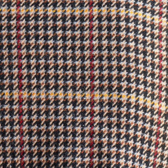 Tensione in- Giacca doppiopetto pied de poule con spilla - nero/moro/vino