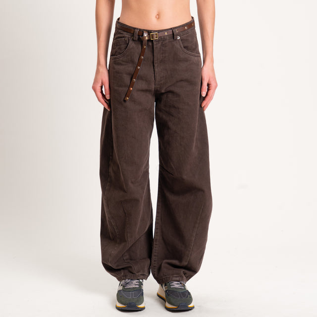 Tensione in-Jeans barrel con cintura - moro