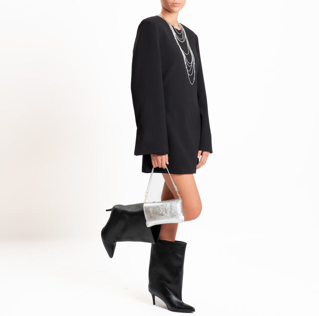 Tensione in-Abito con spalline - nero