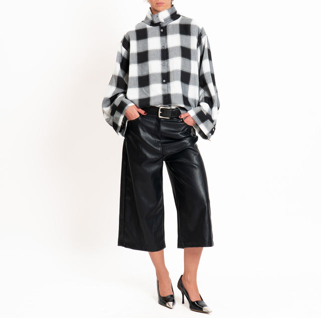 Tensione in-Camicia check manica ampia - latte/nero