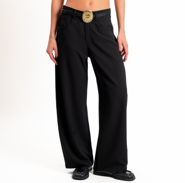 Tensione in-Pantalone tessuto elasticizzato con cintura - nero