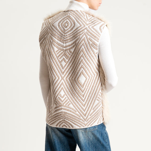 Tensione in-Gilet ecopelliccia fantasia rombo - off white/beige