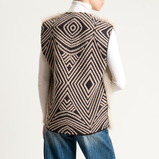 Tensione in-Gilet ecopelliccia fantasia rombo - brown/off white
