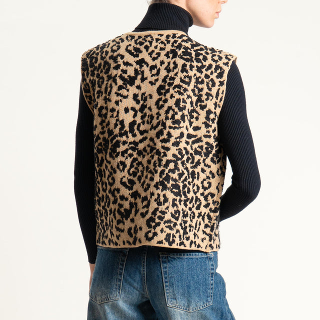 Tensione in-Gilet misto alpaca animalier - camel/nero