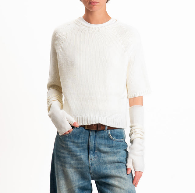 Tensione in-Maglia 100%LANA crop con manicotti - latte