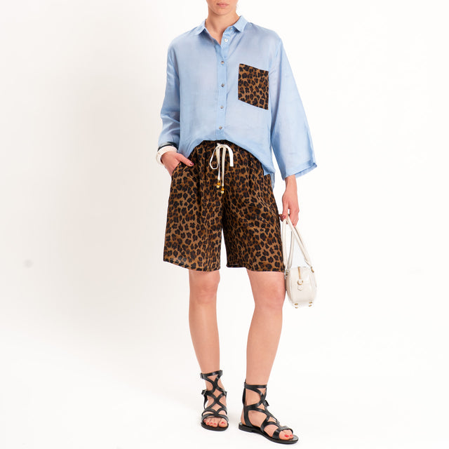 Tensione in-Shorts animalier elastico in vita - tabacco/nero