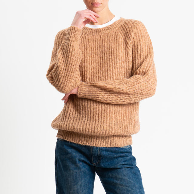 Vicolo-Maglia mohair coste inglesi - camel