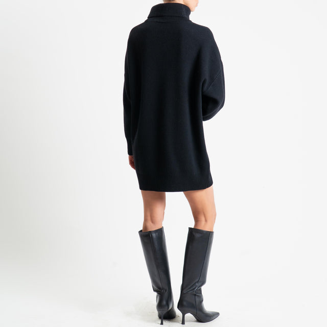 Vicolo-Abito/maxi maglia collo alto - nero