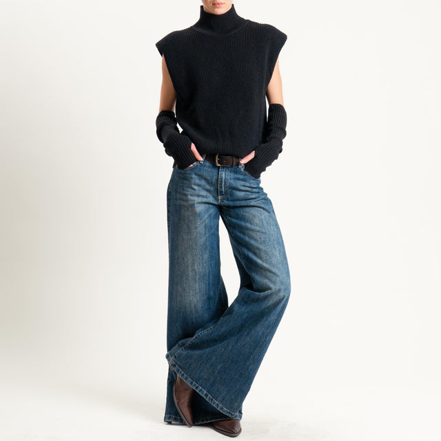 Vicolo-Maglia smanicata misto alpaca con manicotti - nero