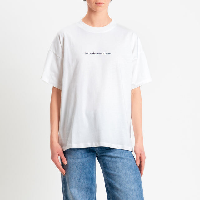 Vicolo-T-shirt "NONCELAPOSSOFARE" - bianco