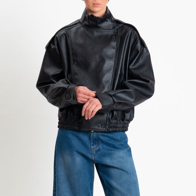Vicolo-Bomber similpelle martellata - nero