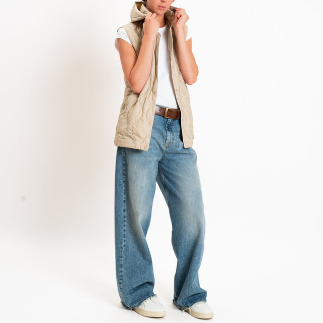 Vicolo-Gilet trapuntato con cappuccio 100 grammi - mastice
